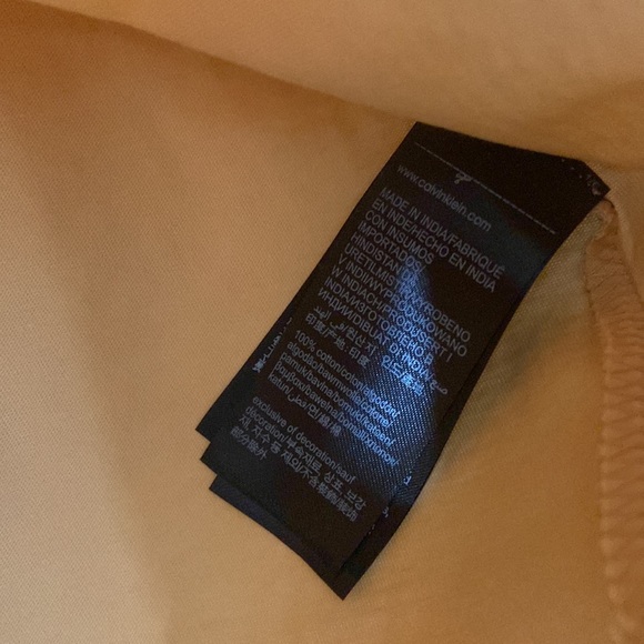 CALVIN KLEIN DIGITAL LOGO PRINT TEE SHIRT NWT - Picture 4 of 4